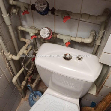 Продам квартиру, Ньютона ул. , 1 кім., 18.50 м², советский ремонт 