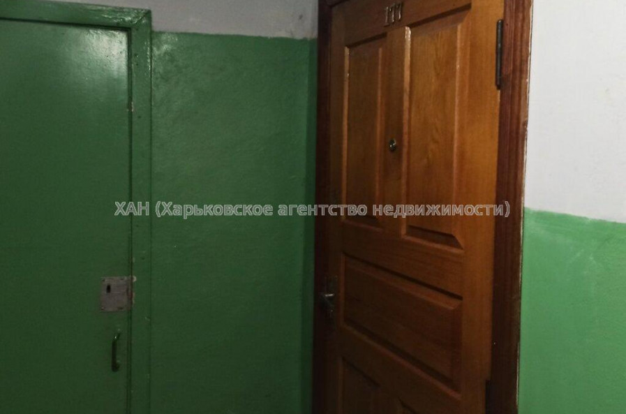 Продам квартиру, Ньютона ул. , 1 кім., 18.50 м², советский ремонт 