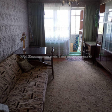 Продам квартиру, Тракторостроителей просп. , 2  ком., 44 м², советский ремонт 