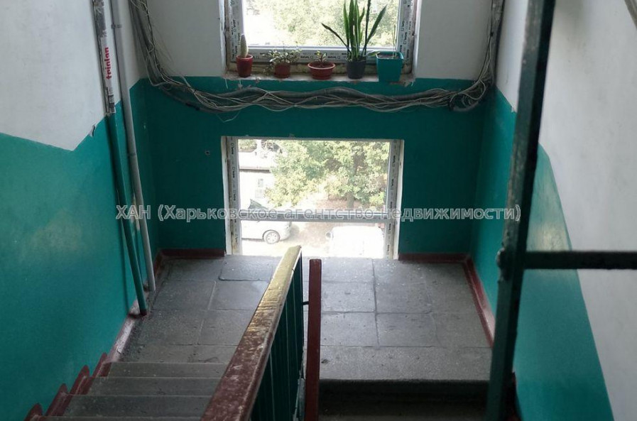 Продам квартиру, Тракторостроителей просп. , 2  ком., 44 м², советский ремонт 