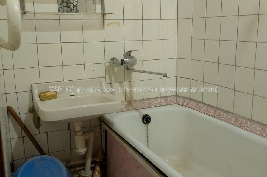 Продам квартиру, Тракторостроителей просп. , 2  ком., 44 м², советский ремонт 