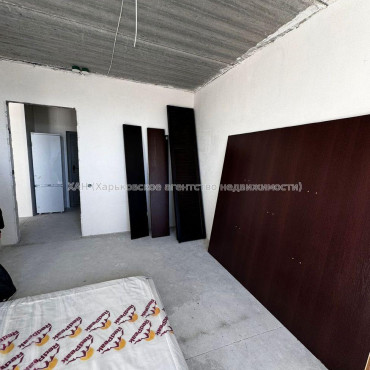 Продам квартиру, Яны Червоной ул. , 1  ком., 47 м², без отделочных работ 