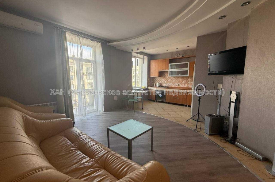 Продам квартиру, Героев Харькова просп. , 2  ком., 51 м², евроремонт 