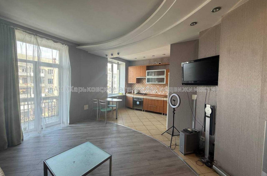 Продам квартиру, Героев Харькова просп. , 2  ком., 51 м², евроремонт 