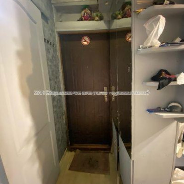 Продам квартиру, Чеботарская ул. , 2 кім., 32 м², косметический ремонт 