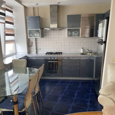 Продам квартиру, Армянский пер. , 2  ком., 58 м², советский ремонт 