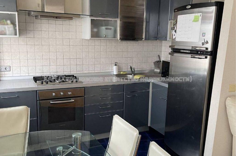 Продам квартиру, Армянский пер. , 2  ком., 58 м², советский ремонт 