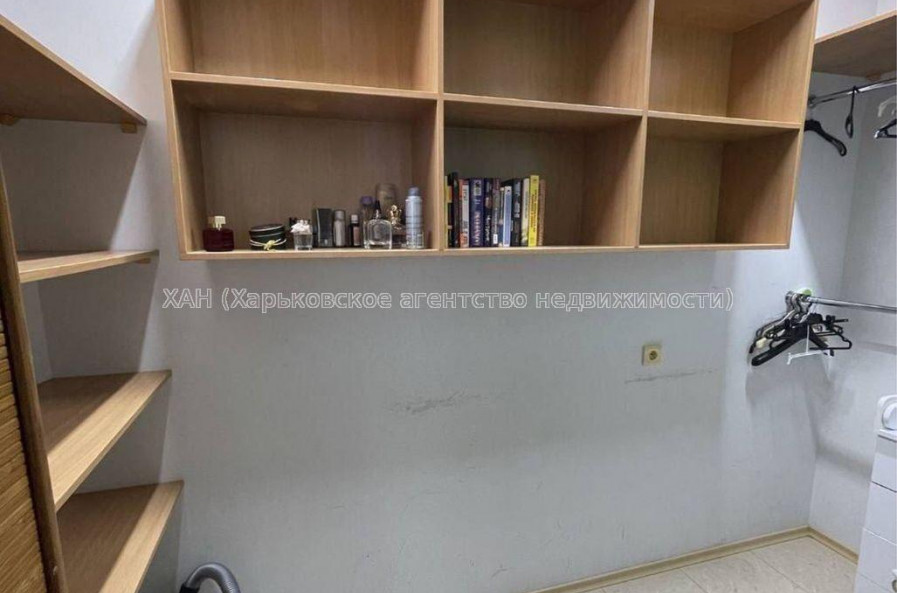 Продам квартиру, Армянский пер. , 2  ком., 58 м², советский ремонт 