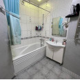 Продам квартиру, Армянский пер. , 2  ком., 58 м², советский ремонт 