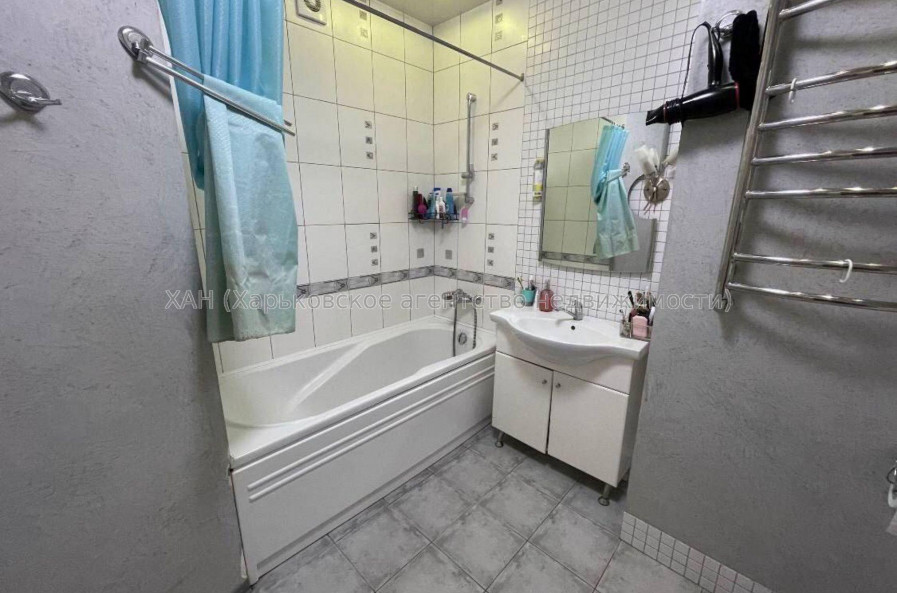 Продам квартиру, Армянский пер. , 2  ком., 58 м², советский ремонт 