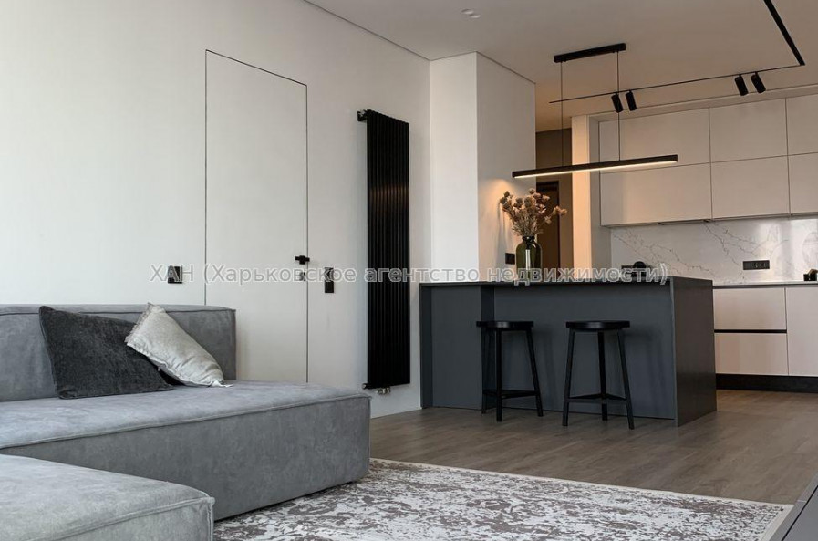 Продам квартиру, Юбилейный просп. , 3  ком., 77 м², авторский дизайн 