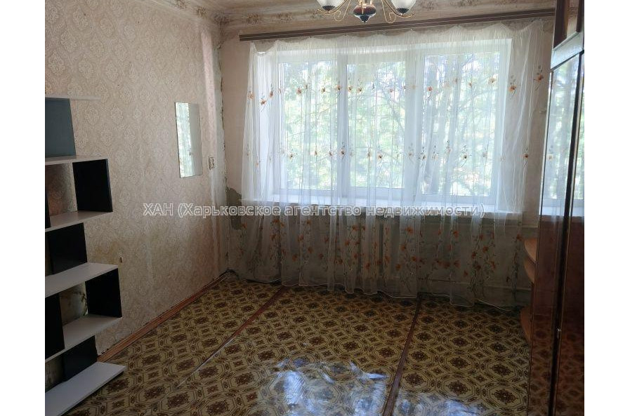 Продам квартиру, Астрономическая ул. , 2 кім., 52 м², косметический ремонт 