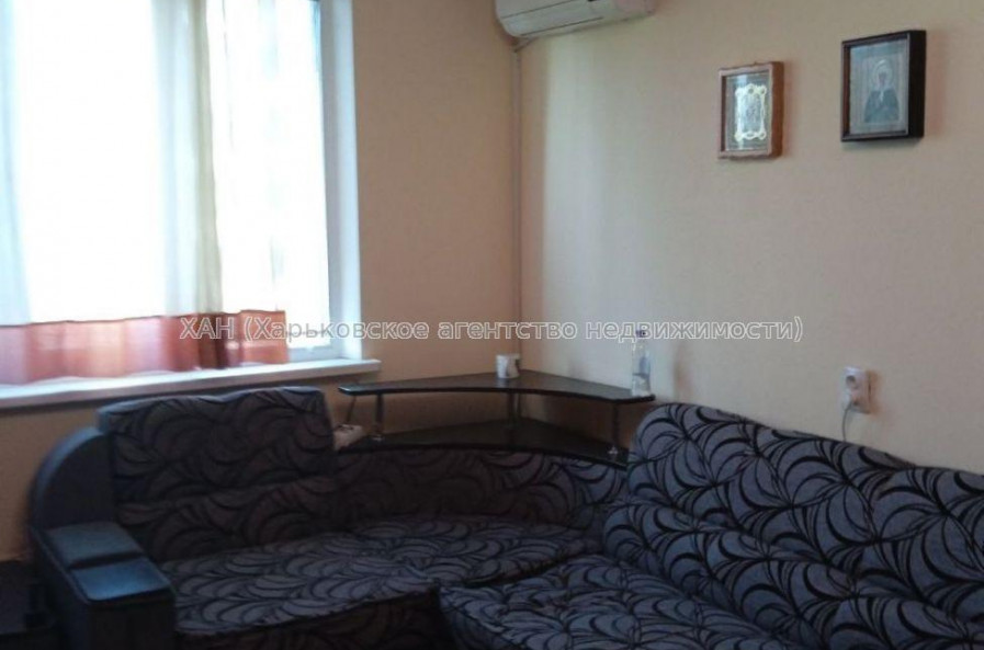 Продам квартиру, Метростроителей ул. , 3  ком., 72 м², капитальный ремонт 