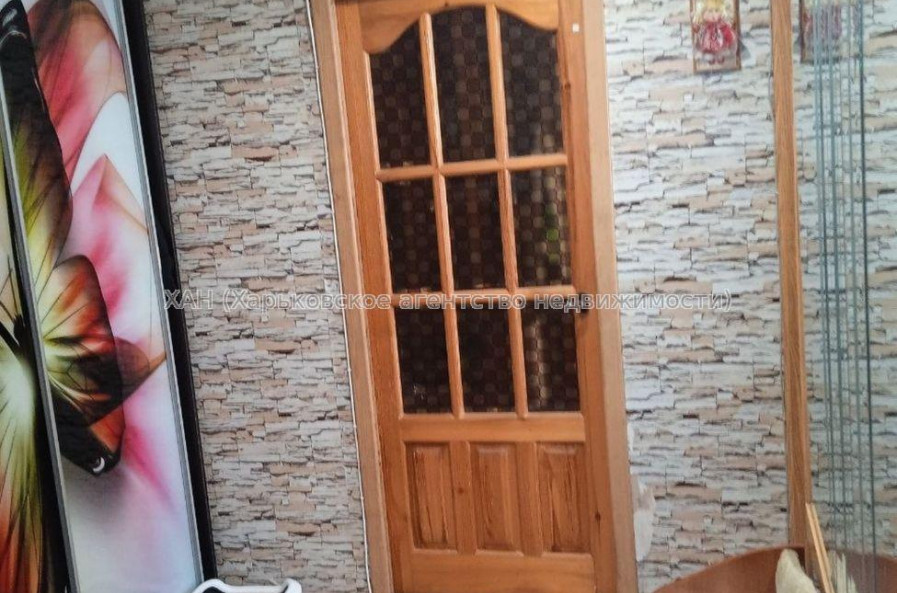 Продам квартиру, Метростроителей ул. , 3  ком., 72 м², капитальный ремонт 