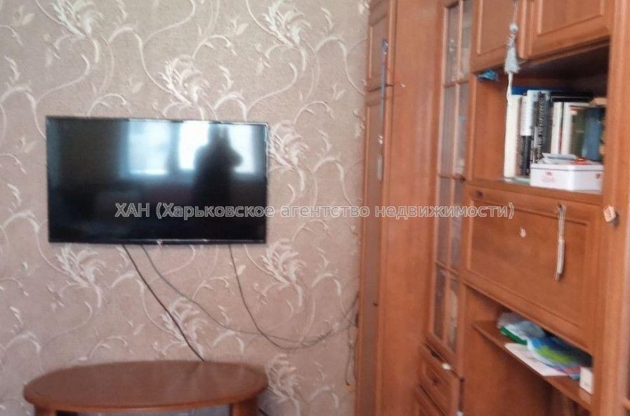 Продам квартиру, Метростроителей ул. , 3  ком., 72 м², капитальный ремонт 
