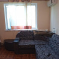 Продам квартиру, Метростроителей ул. , 3  ком., 72 м², капитальный ремонт 