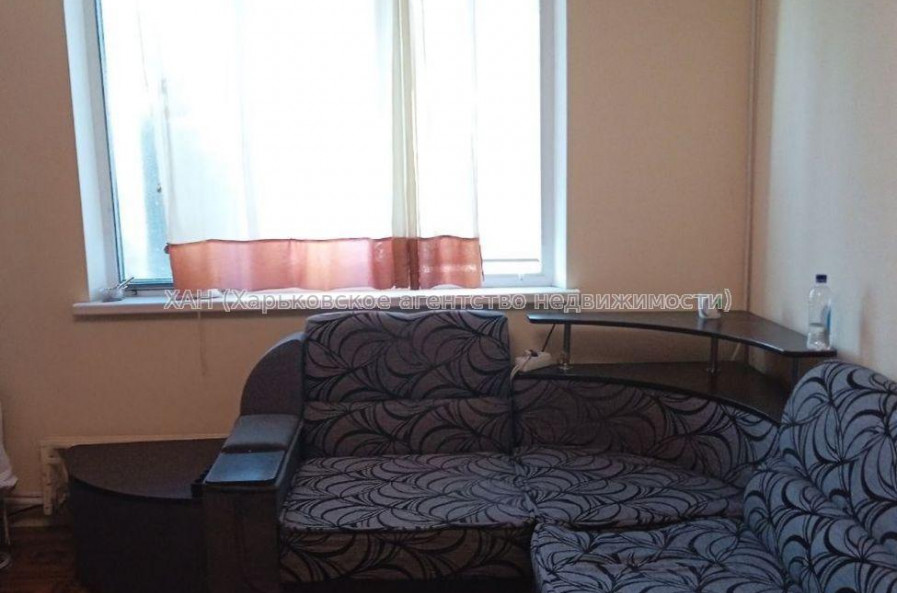 Продам квартиру, Метростроителей ул. , 3  ком., 72 м², капитальный ремонт 