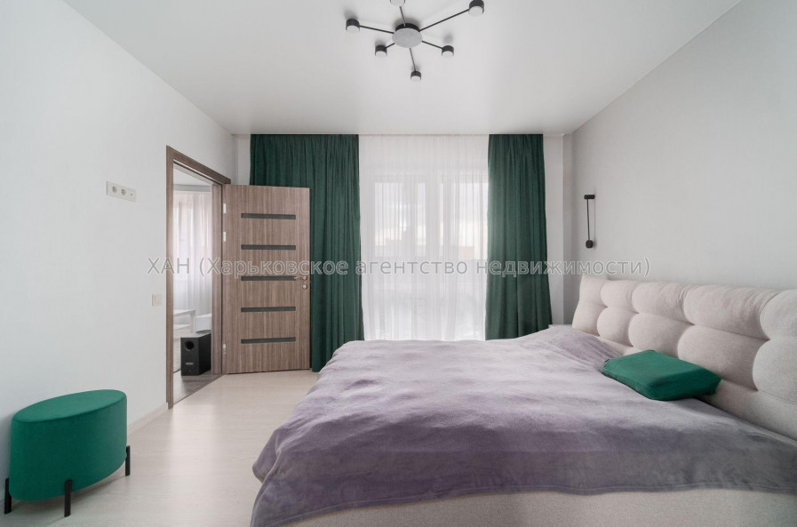 Продам квартиру, Салтовское шоссе , 5 кім., 118 м², евроремонт 