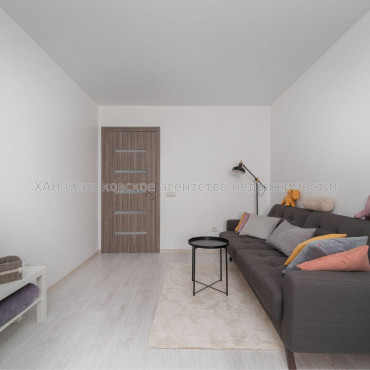 Продам квартиру, Салтовское шоссе , 5 кім., 118 м², евроремонт 