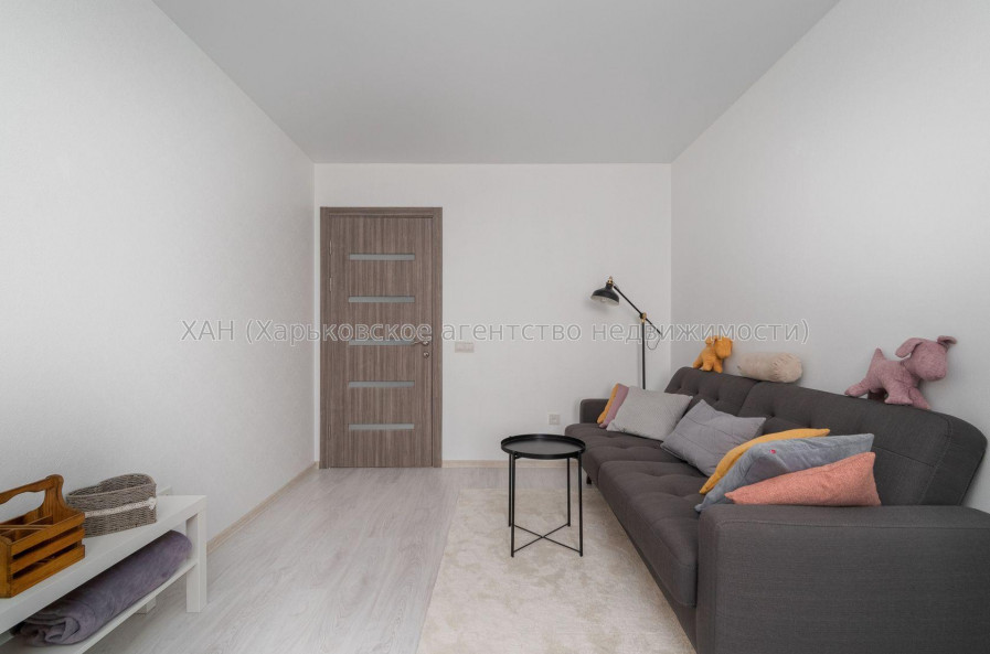 Продам квартиру, Салтовское шоссе , 5 кім., 118 м², евроремонт 