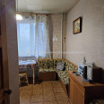 Продам квартиру, Гвардейцев Широнинцев ул. , 1  ком., 38.90 м², советский ремонт 