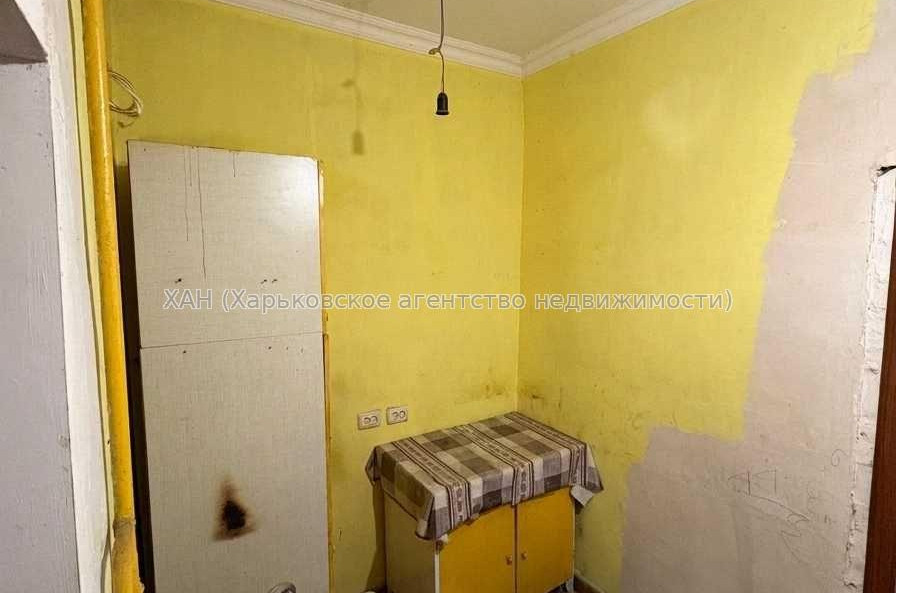Продам квартиру, Библика ул. , 1  ком., 27.60 м², советский ремонт 