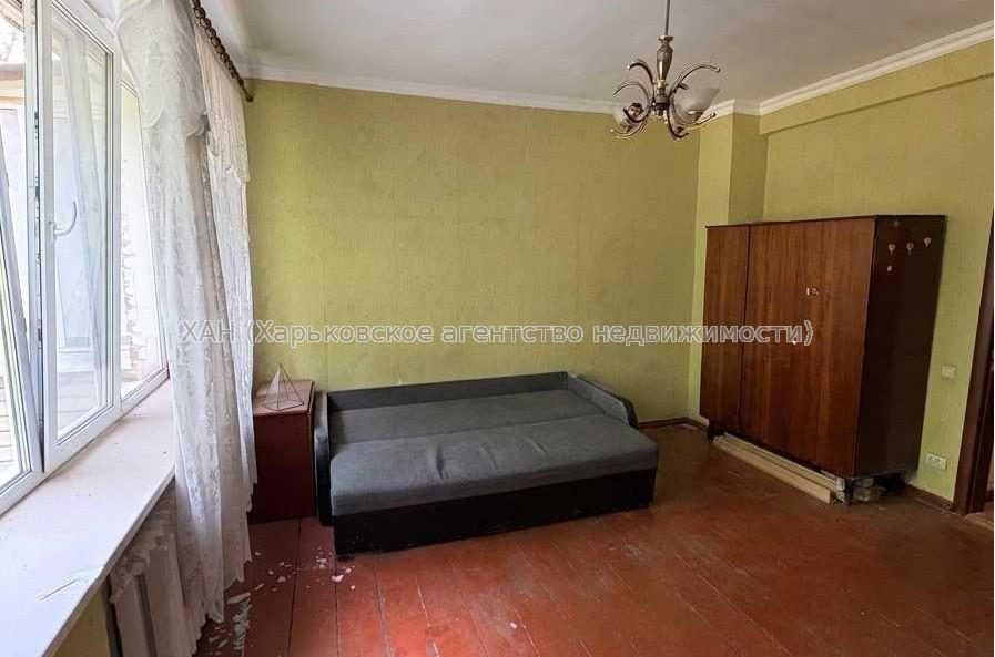 Продам квартиру, Библика ул. , 1  ком., 27.60 м², советский ремонт 