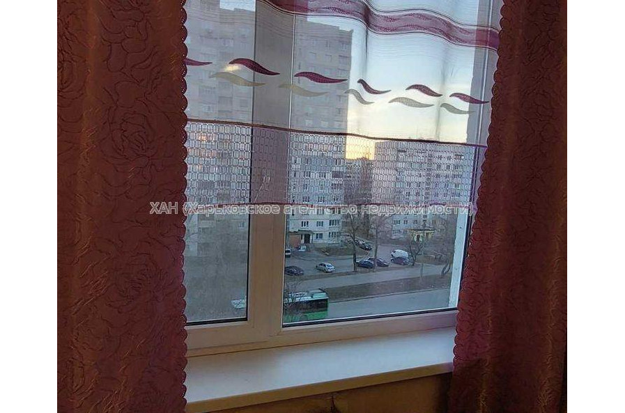 Продам квартиру, Валентиновская ул. , 2  ком., 45 м², косметический ремонт 