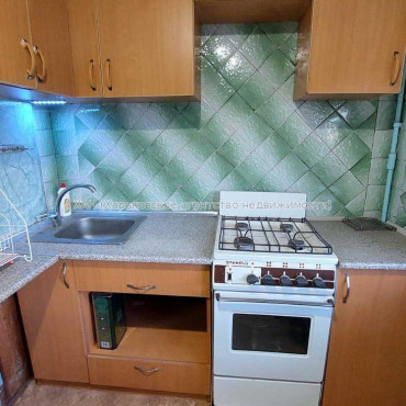 Продам квартиру, Валентиновская ул. , 2  ком., 45 м², косметический ремонт 