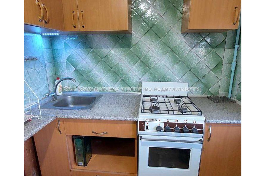 Продам квартиру, Валентиновская ул. , 2  ком., 45 м², косметический ремонт 
