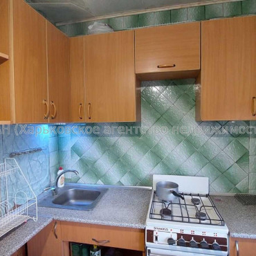 Продам квартиру, Валентиновская ул. , 2  ком., 45 м², косметический ремонт 