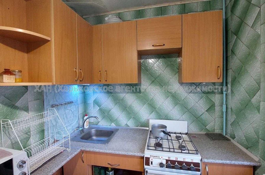 Продам квартиру, Валентиновская ул. , 2  ком., 45 м², косметический ремонт 