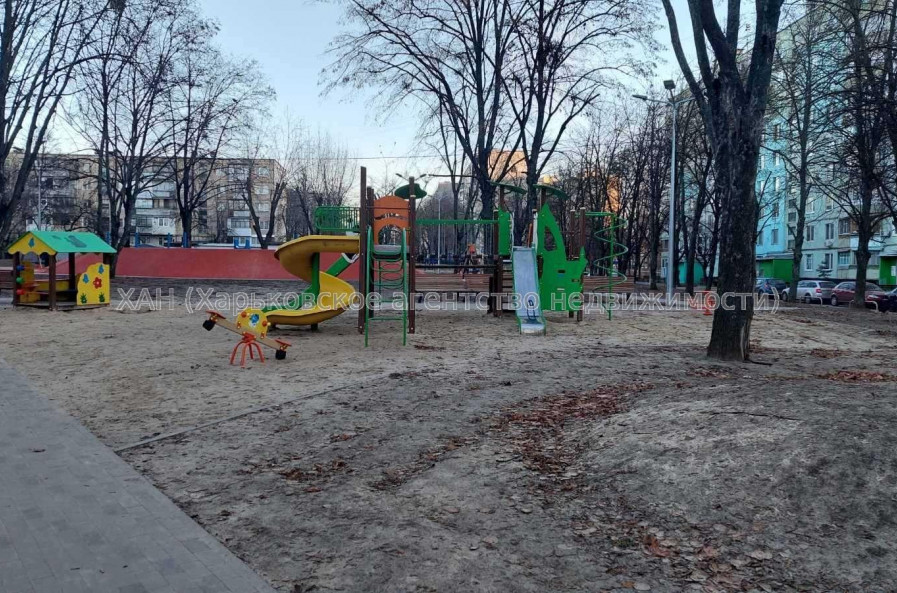 Продам квартиру, Валентиновская ул. , 2  ком., 45 м², косметический ремонт 