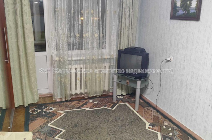 Продам квартиру, Сергея Тимошенко ул. , 1  ком., 30.40 м², советский ремонт 
