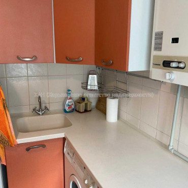 Продам квартиру, Сергея Тимошенко ул. , 1  ком., 30.40 м², советский ремонт 