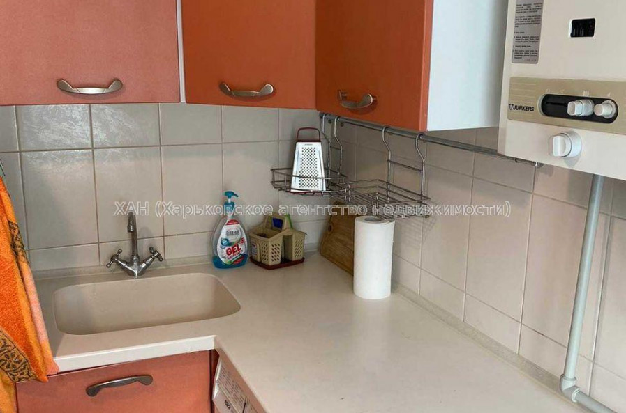 Продам квартиру, Сергея Тимошенко ул. , 1  ком., 30.40 м², советский ремонт 