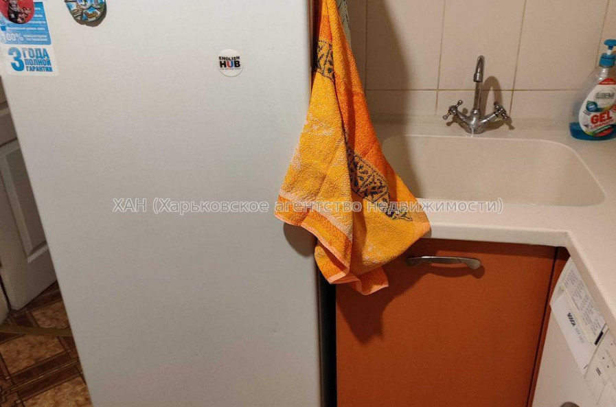 Продам квартиру, Сергея Тимошенко ул. , 1  ком., 30.40 м², советский ремонт 