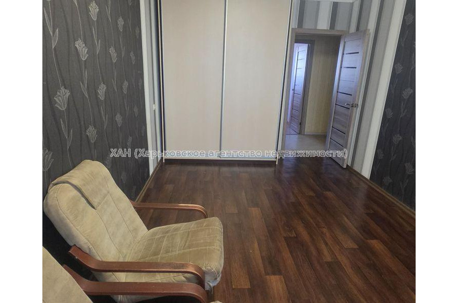 Продам квартиру, Зубарева Александра ул. , 3 кім., 64.40 м², советский ремонт 