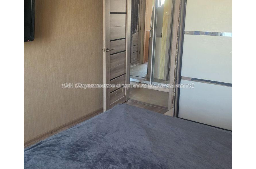 Продам квартиру, Зубарева Александра ул. , 3 кім., 64.40 м², советский ремонт 
