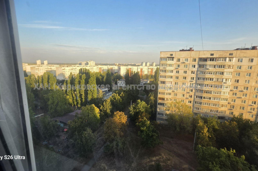 Продам квартиру, Зубарева Александра ул. , 3 кім., 64.40 м², советский ремонт 