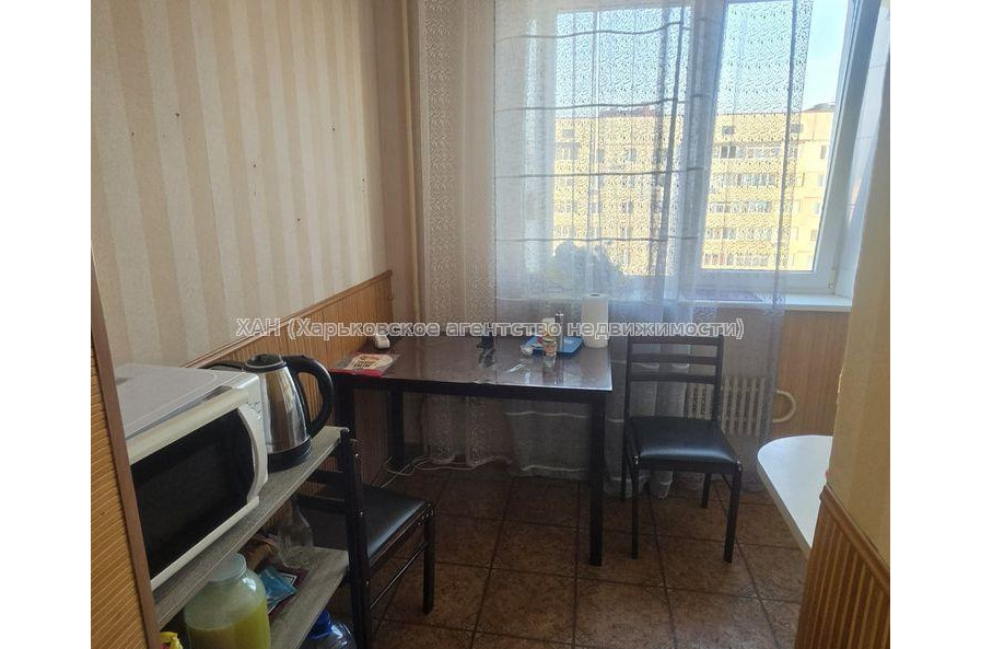 Продам квартиру, Зубарева Александра ул. , 3 кім., 64.40 м², советский ремонт 