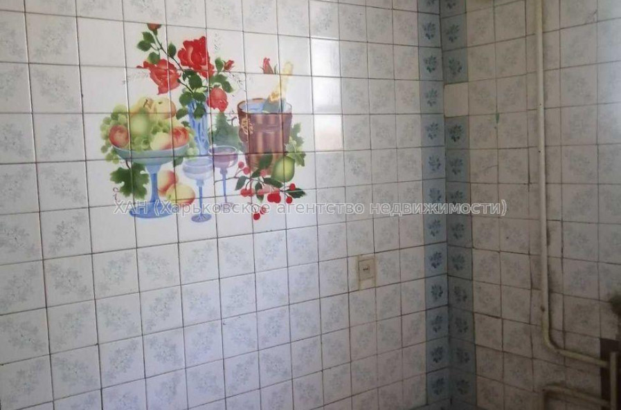 Продам квартиру, Дмитриевская ул. , 2  ком., 49.50 м², советский ремонт 