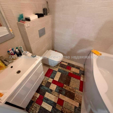 Продам квартиру, Лосевский пер. , 1  ком., 67 м², евроремонт 