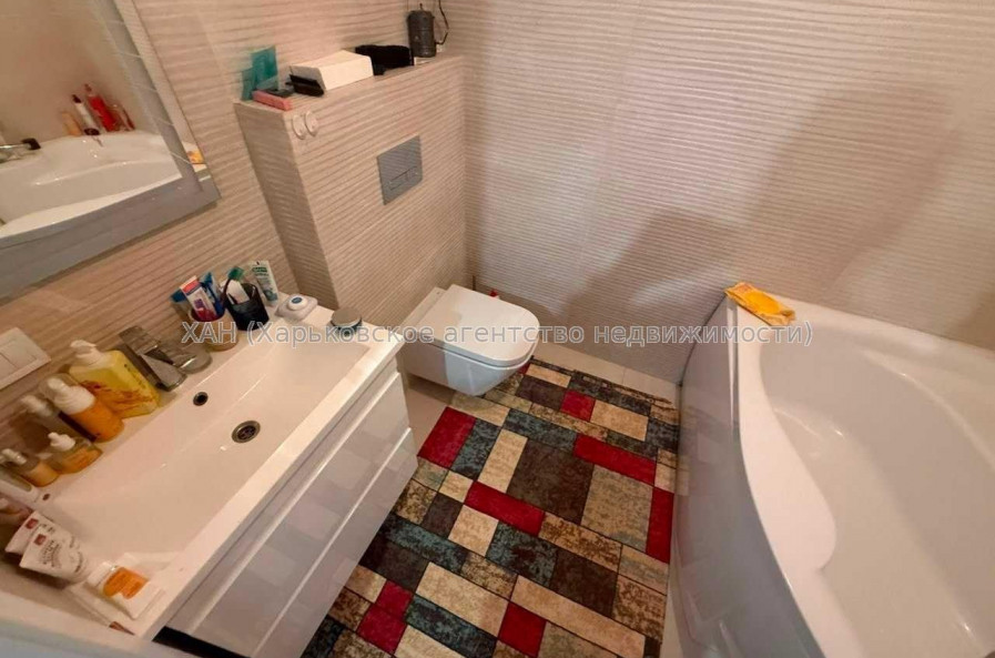 Продам квартиру, Лосевский пер. , 1  ком., 67 м², евроремонт 