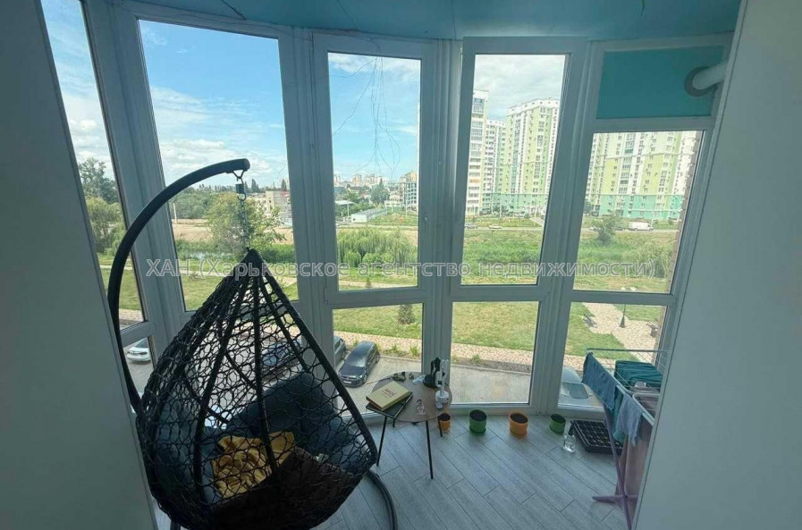 Продам квартиру, Лосевский пер. , 1  ком., 67 м², евроремонт 