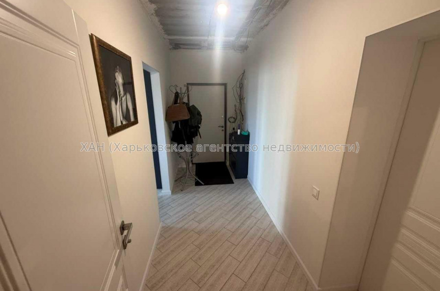 Продам квартиру, Лосевский пер. , 1  ком., 67 м², евроремонт 