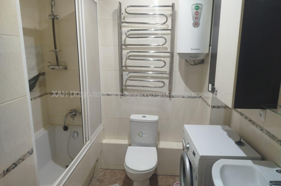 Продам квартиру, Академика Павлова ул. , 4 кім., 86 м², евроремонт 