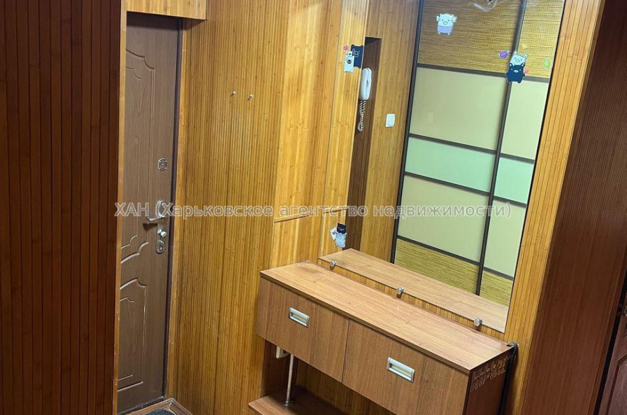 Продам квартиру, Тракторостроителей просп. , 3  ком., 61 м², капитальный ремонт 