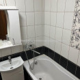 Продам квартиру, Тракторостроителей просп. , 3  ком., 61 м², капитальный ремонт 