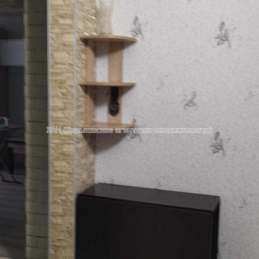 Продам квартиру, Нюрнбергский пер. , 1  ком., 40.60 м², капитальный ремонт 